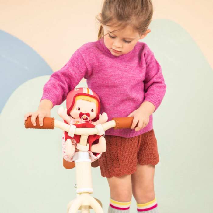 Muñeca de tela Lena y asiento de bicicleta. Lilliputiens - Imagen 6