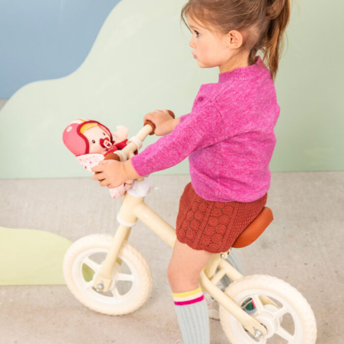 Muñeca de tela Lena y asiento de bicicleta. Lilliputiens - Imagen 8